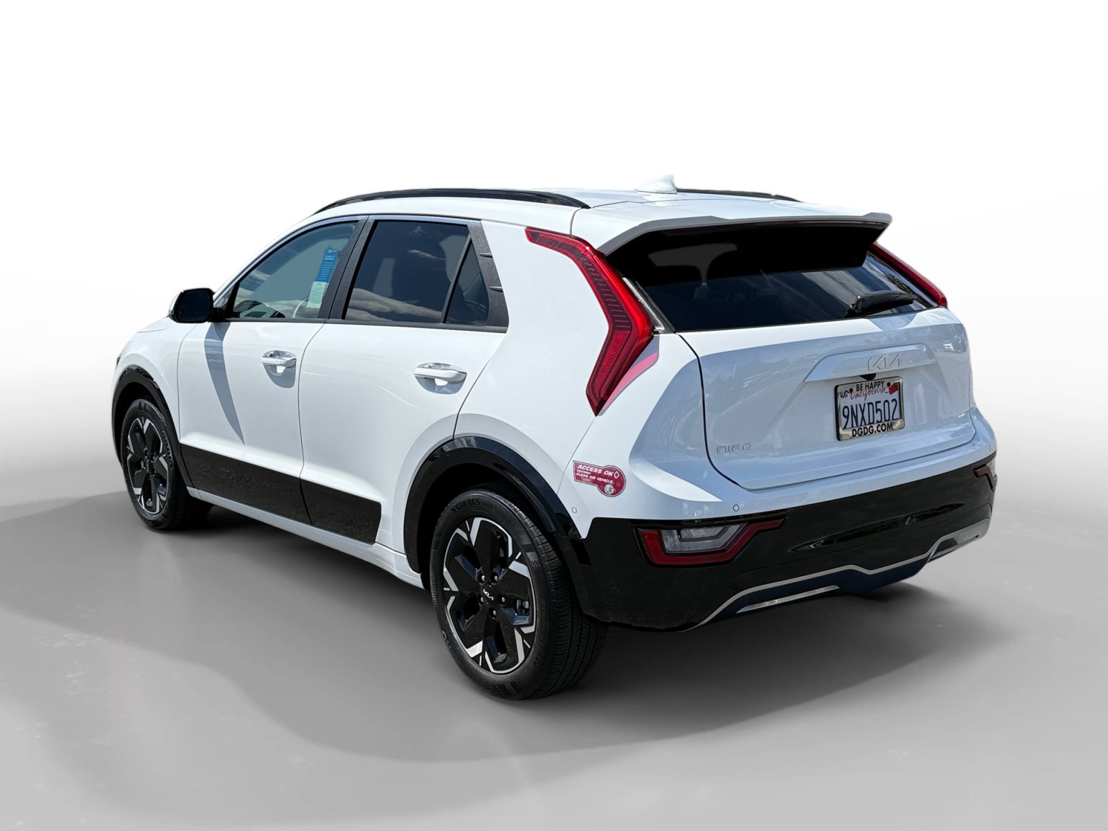 Used 2024 Kia Niro Wave FWD image 3