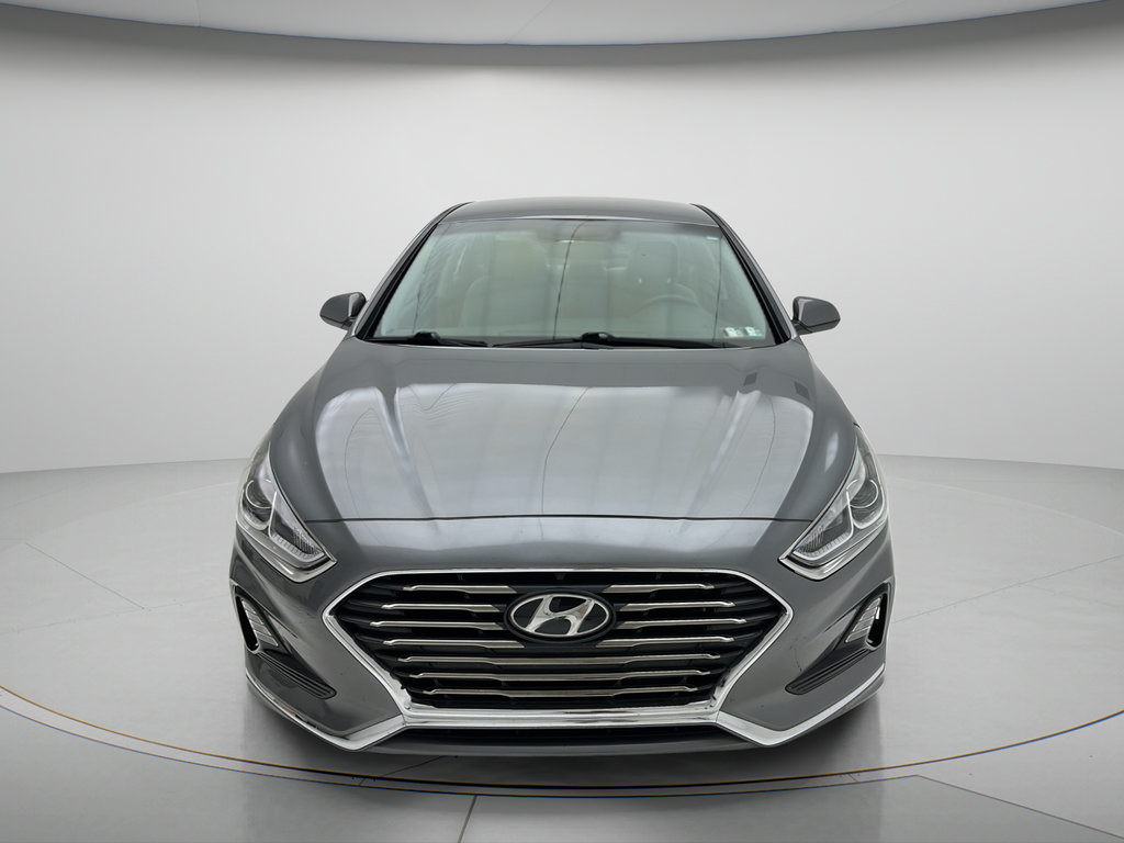 Used 2019 Hyundai Sonata SE FWD image 2