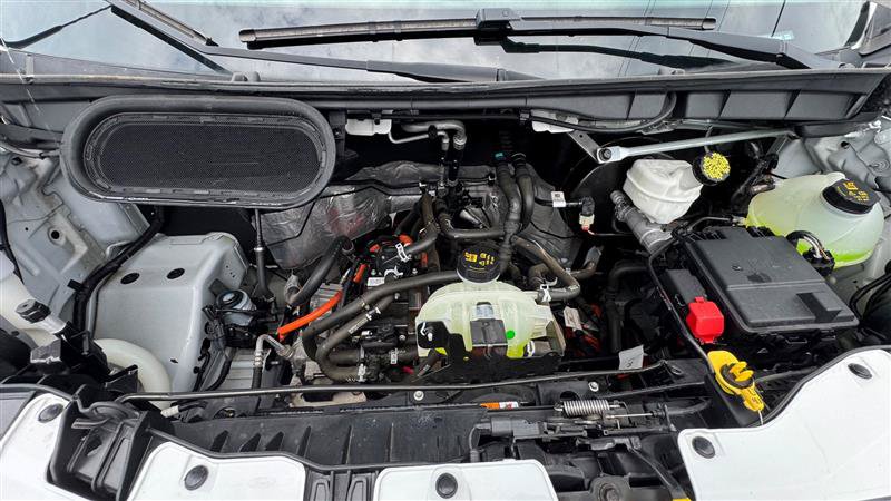 Used 2023 Ford E-Transit Medium Roof RWD image 29