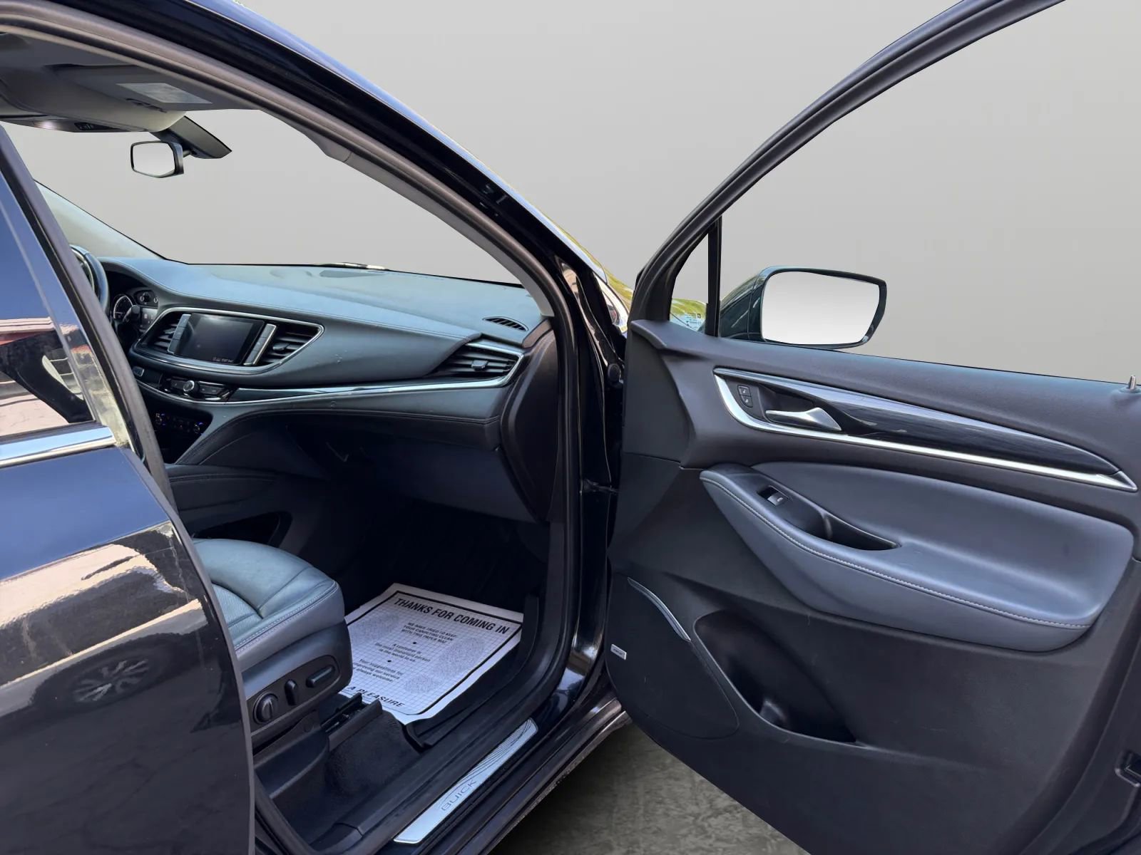 Used 2021 Buick Enclave Essence w/ Sound and Sites Package AWD/4WD image 21