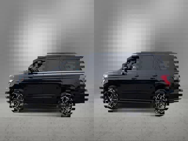 Used 2021 Ford Expedition Limited image 5