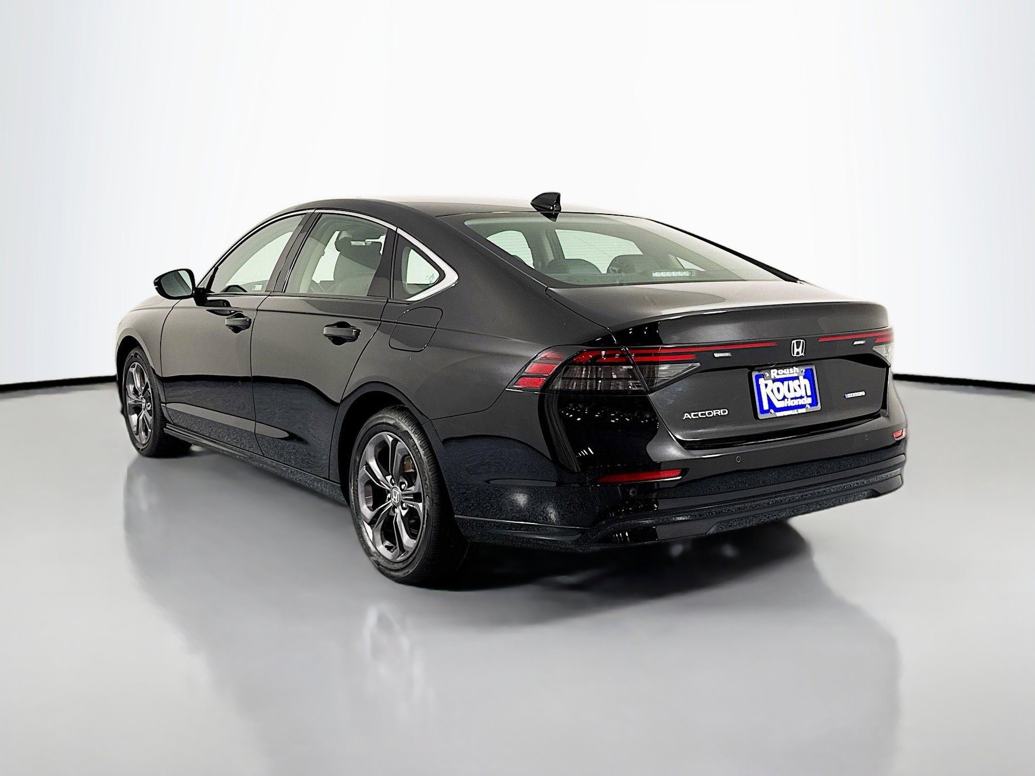 Certified 2023 Honda Accord EX-L image 7