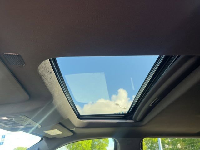 Used 2020 Chevrolet Silverado 1500 High Country w/ Technology Package image 36