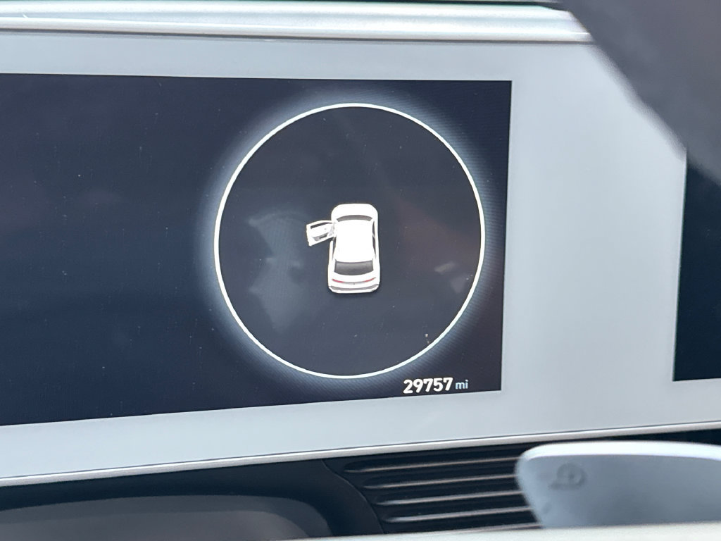 Used 2024 Hyundai Ioniq 5 SEL RWD image 25