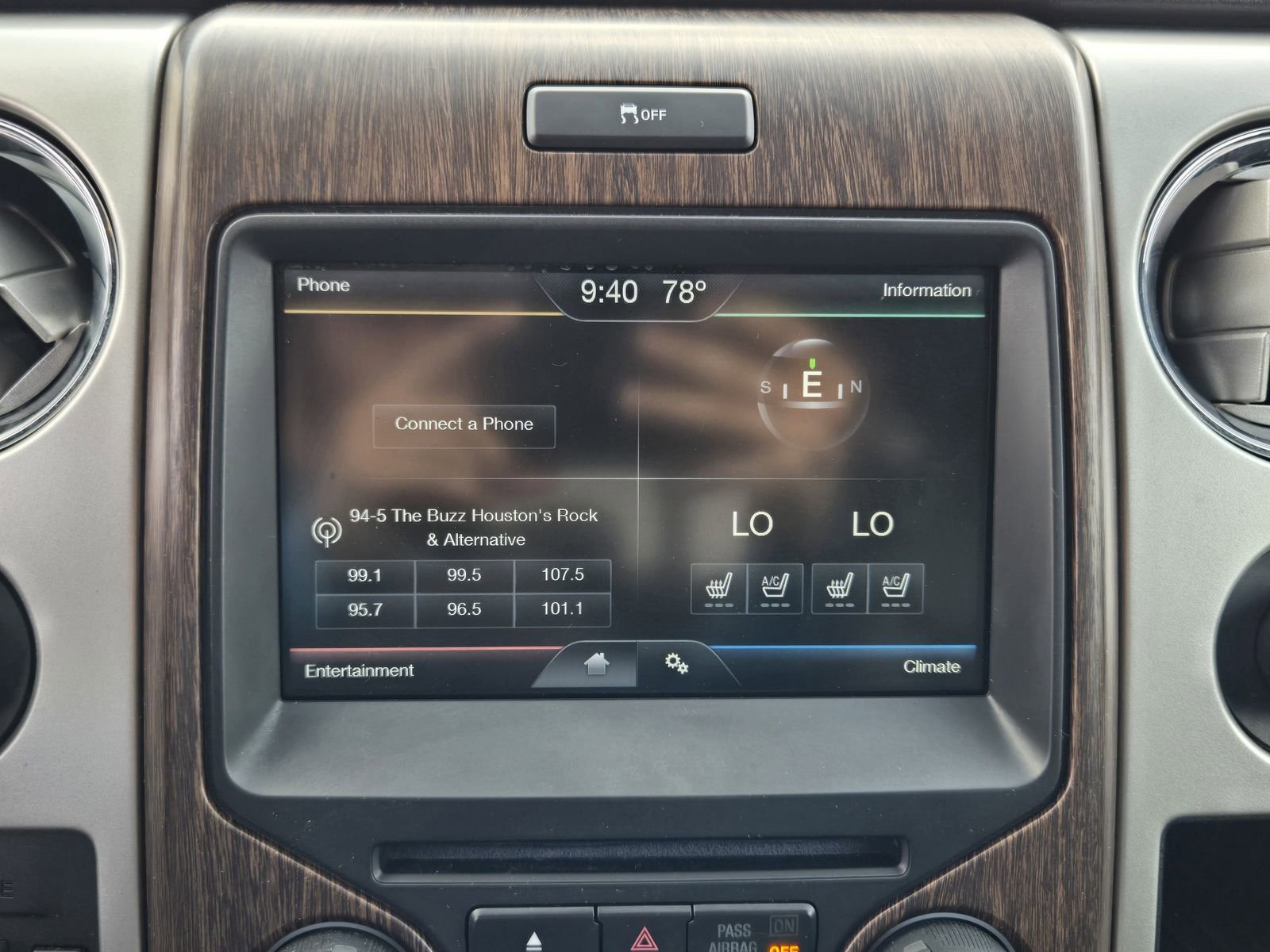 Used 2014 Ford F150 Lariat w/ Equipment Group 501A Mid RWD image 15