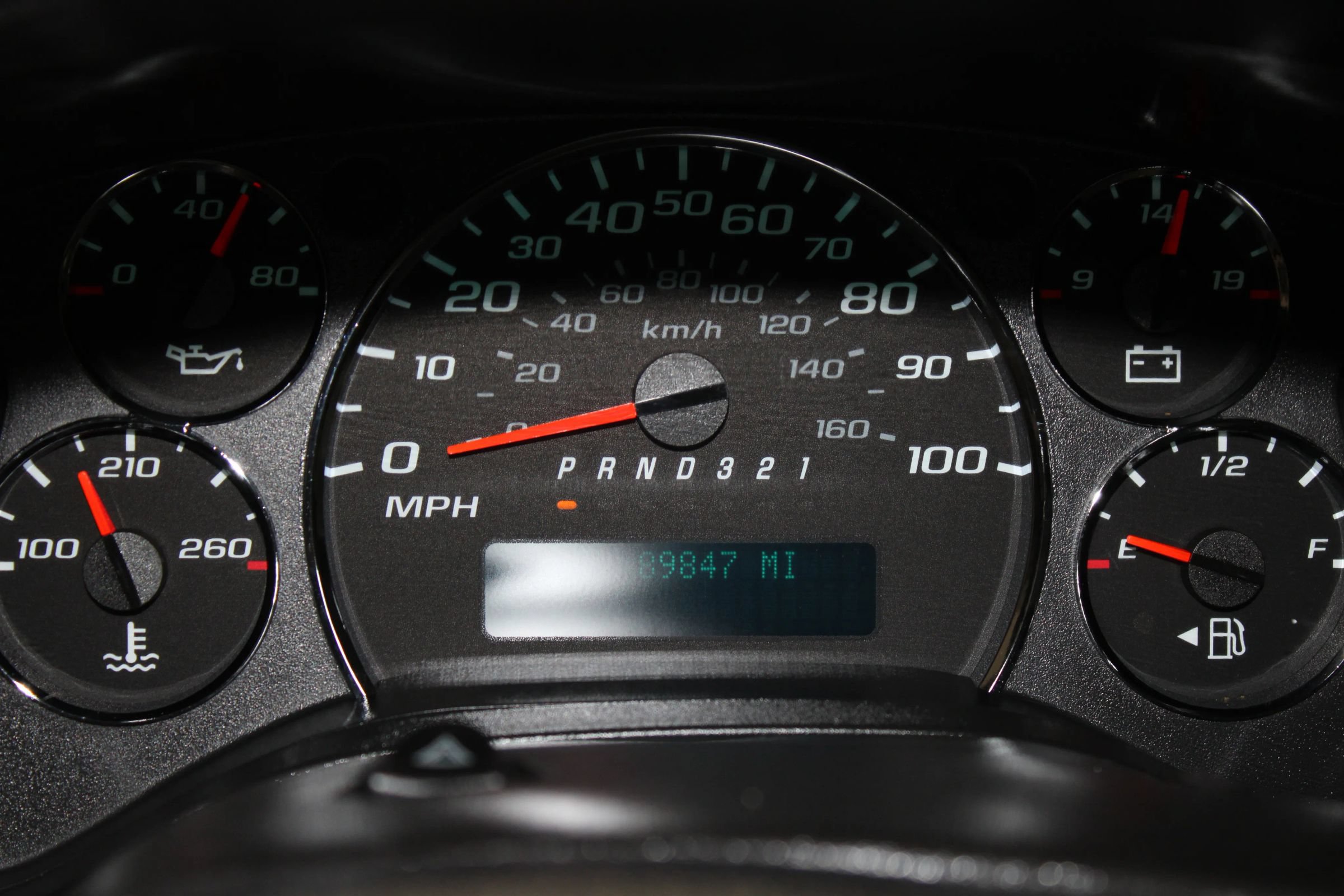 Used 2009 Chevrolet Express 1500 RWD image 12