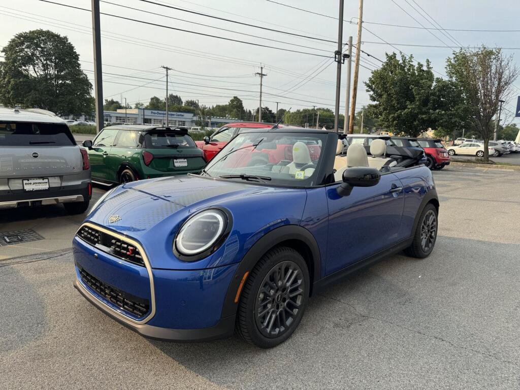 New 2026 MINI Cooper S FWD image 4