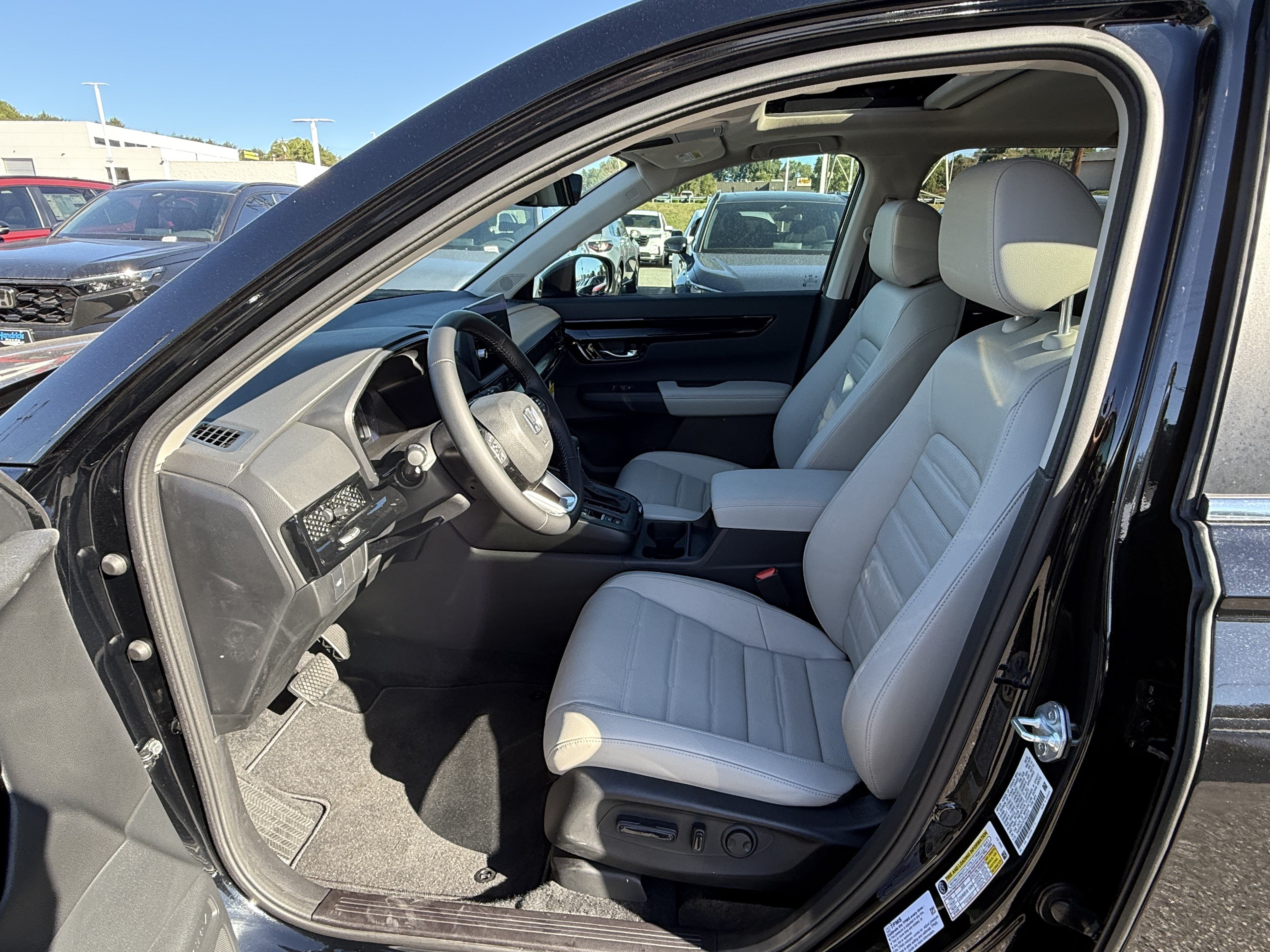New 2026 Honda CR-V EX-L image 12