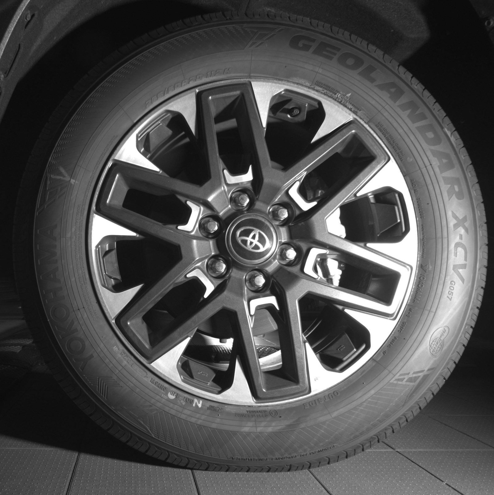 Certified 2026 Toyota Sequoia Limited AWD/4WD image 9
