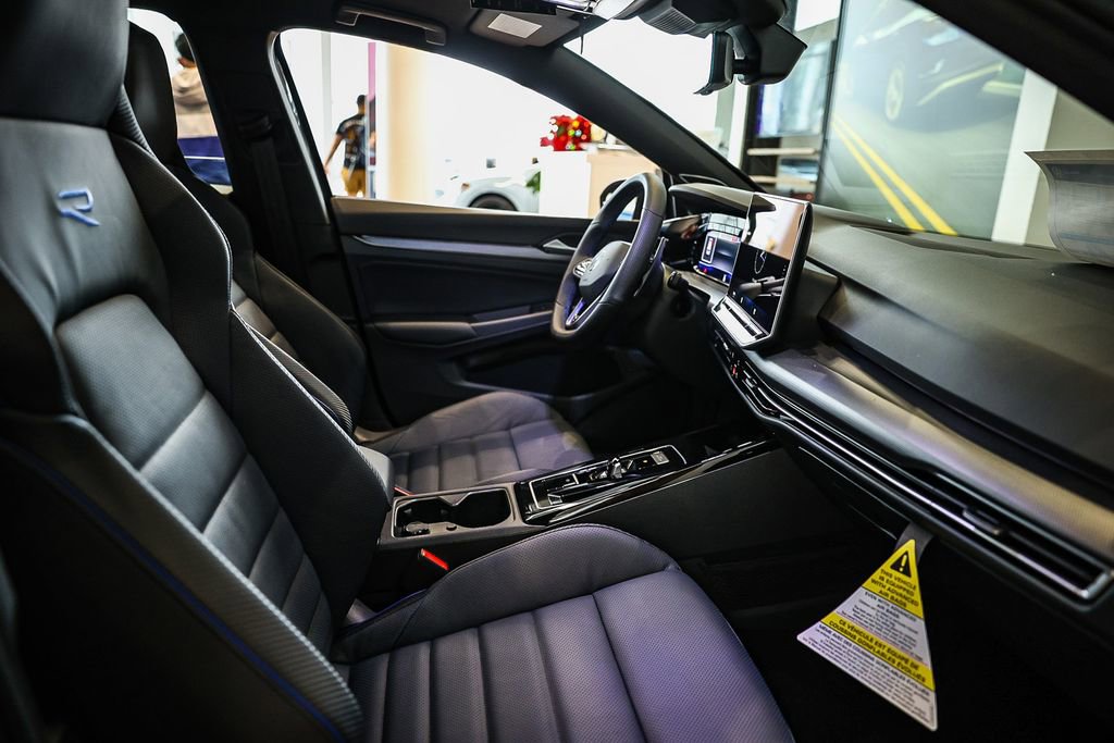 New 2026 Volkswagen Golf image 25