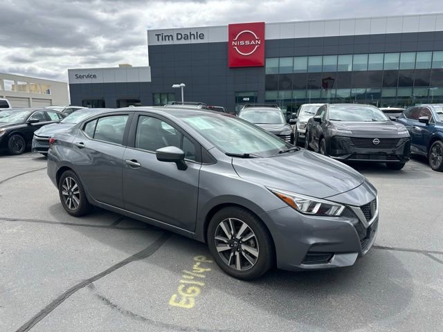 Used 2021 Nissan Versa SV FWD image 1