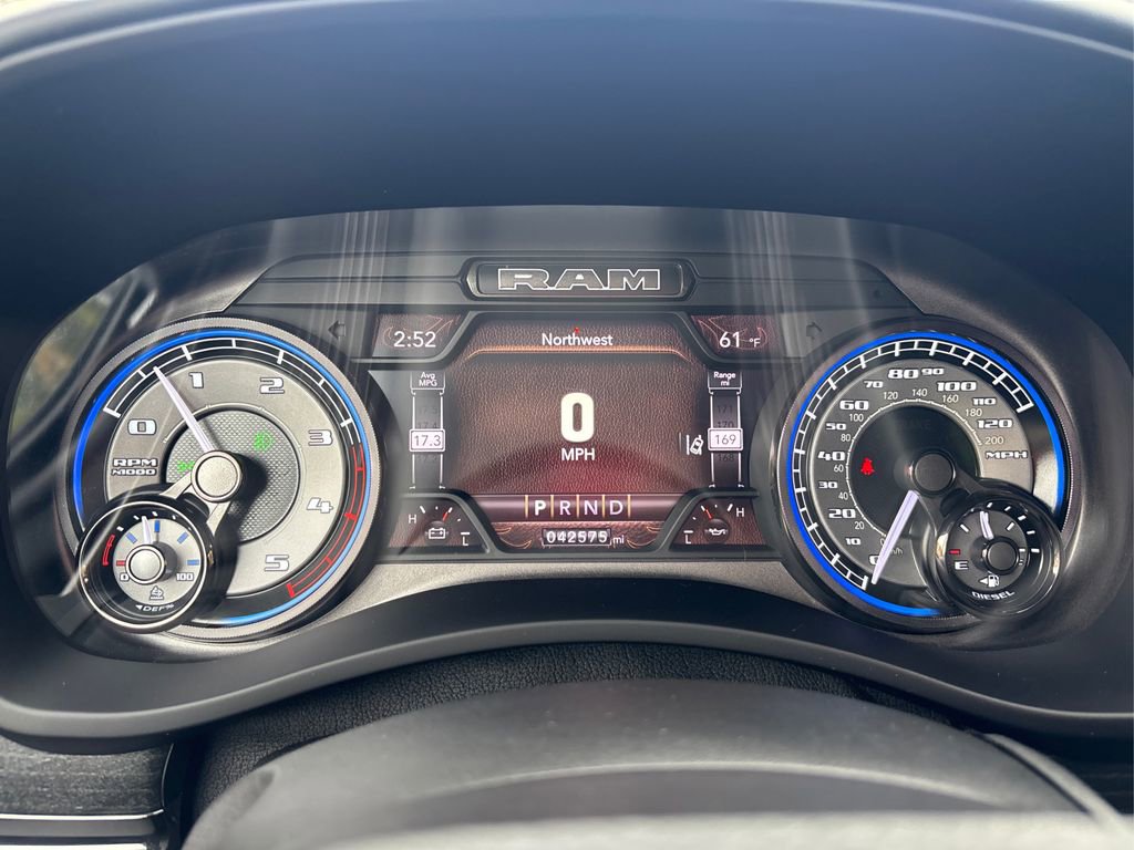 Used 2022 RAM 2500 Limited image 24