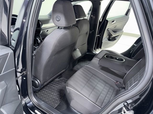 Used 2023 Volkswagen Jetta Sport image 23