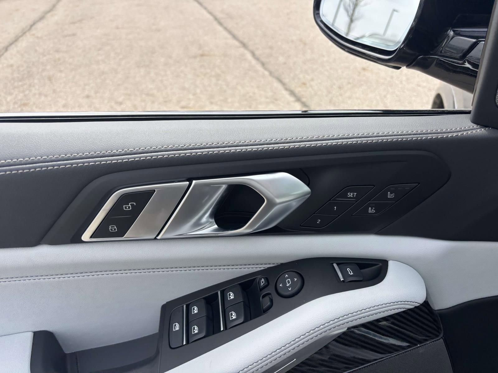 New 2026 BMW X5 M60i AWD/4WD image 12
