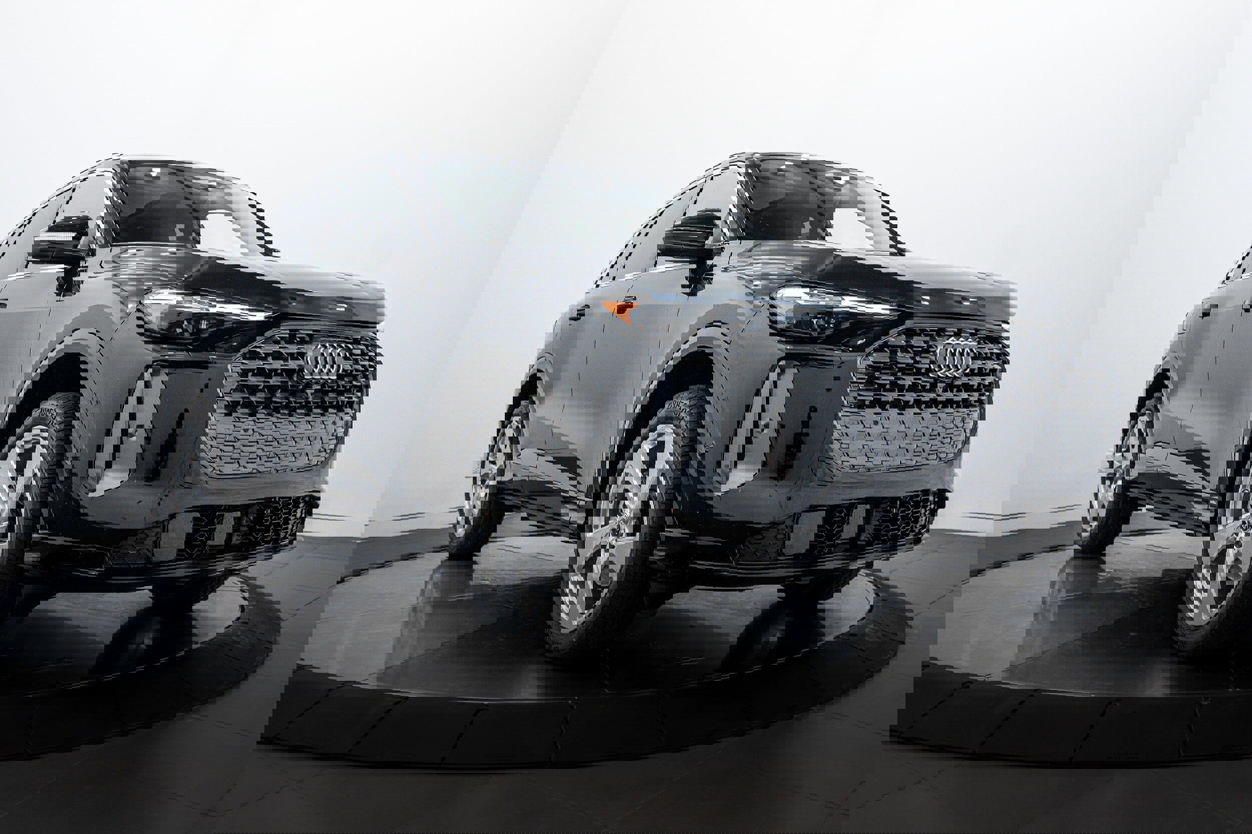 New 2025 Audi Q5 Premium Plus