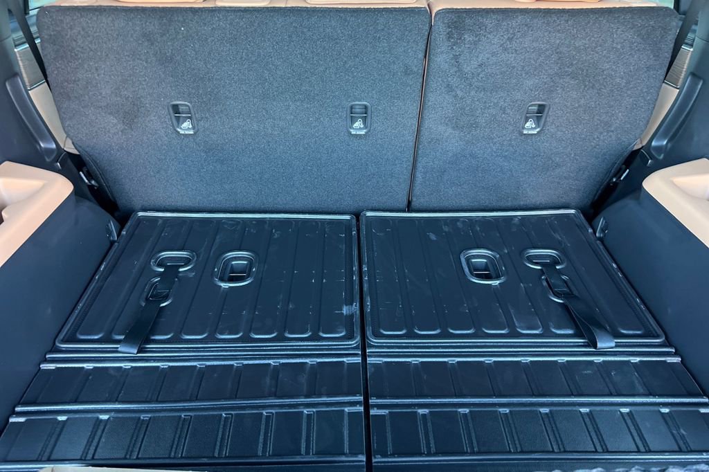 New 2026 Hyundai Santa Fe Limited image 13