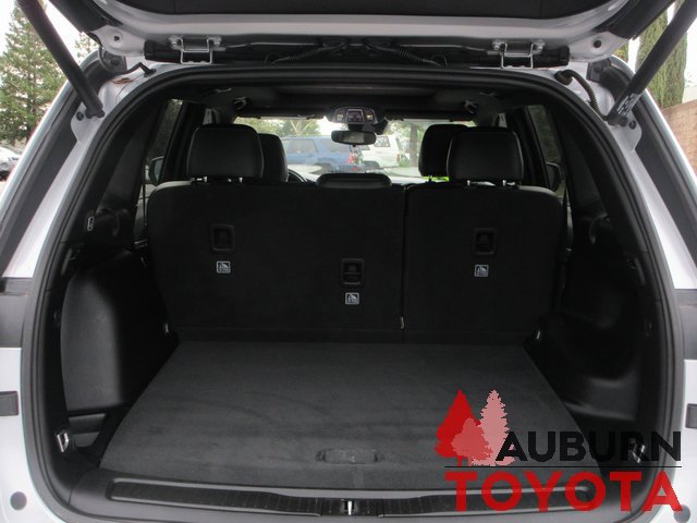 Used 2024 Jeep Grand Cherokee Limited image 7