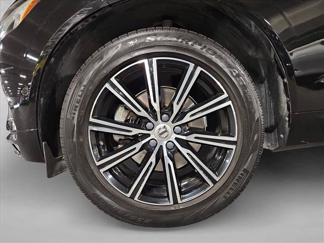 Used 2019 Volvo XC60 T5 Inscription w/ Protection Package Premier FWD image 24