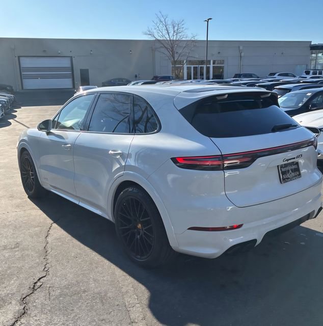Used 2023 Porsche Cayenne GTS image 3