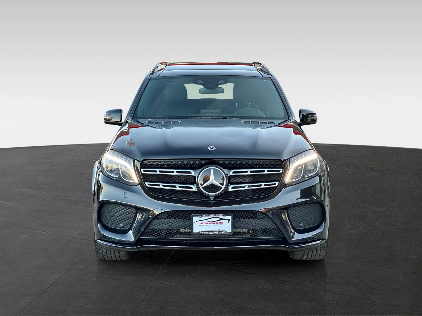 Used 2019 Mercedes-Benz GLS 550 4MATIC w/ Driver Assistance Package image 2