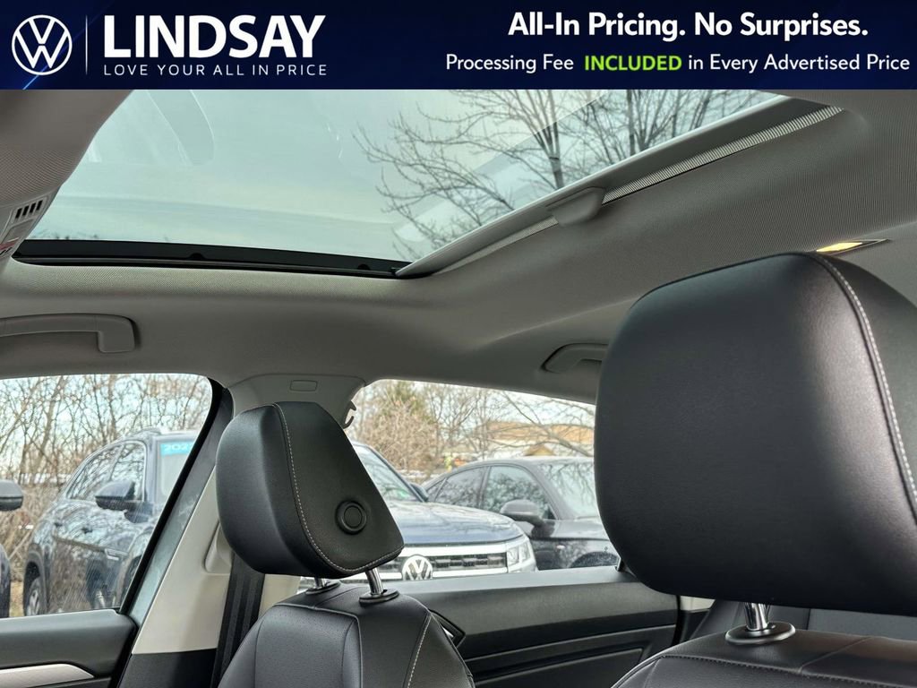 Used 2020 Volkswagen Jetta SE image 24