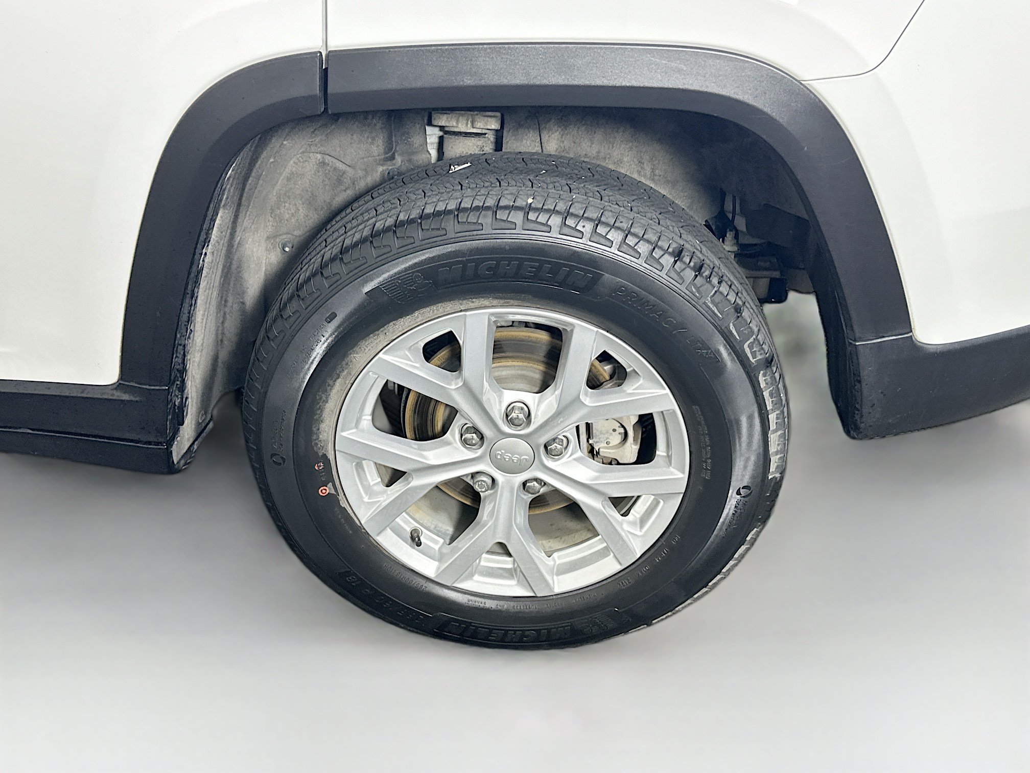 Used 2023 Jeep Grand Cherokee Limited RWD image 11