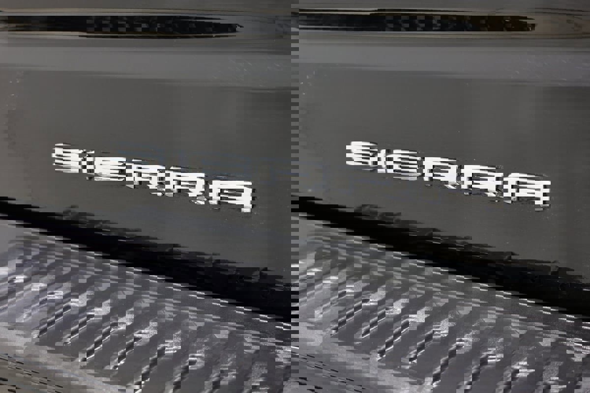 Used 2024 GMC Sierra 1500 Denali Ultimate image 44