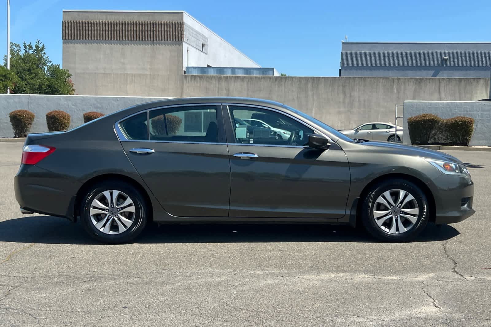 Used 2015 Honda Civic SE image 6