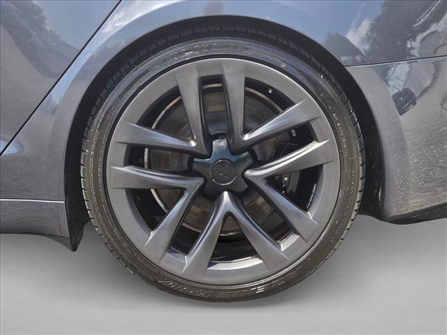 Used 2023 Tesla Model S Standard Range image 24