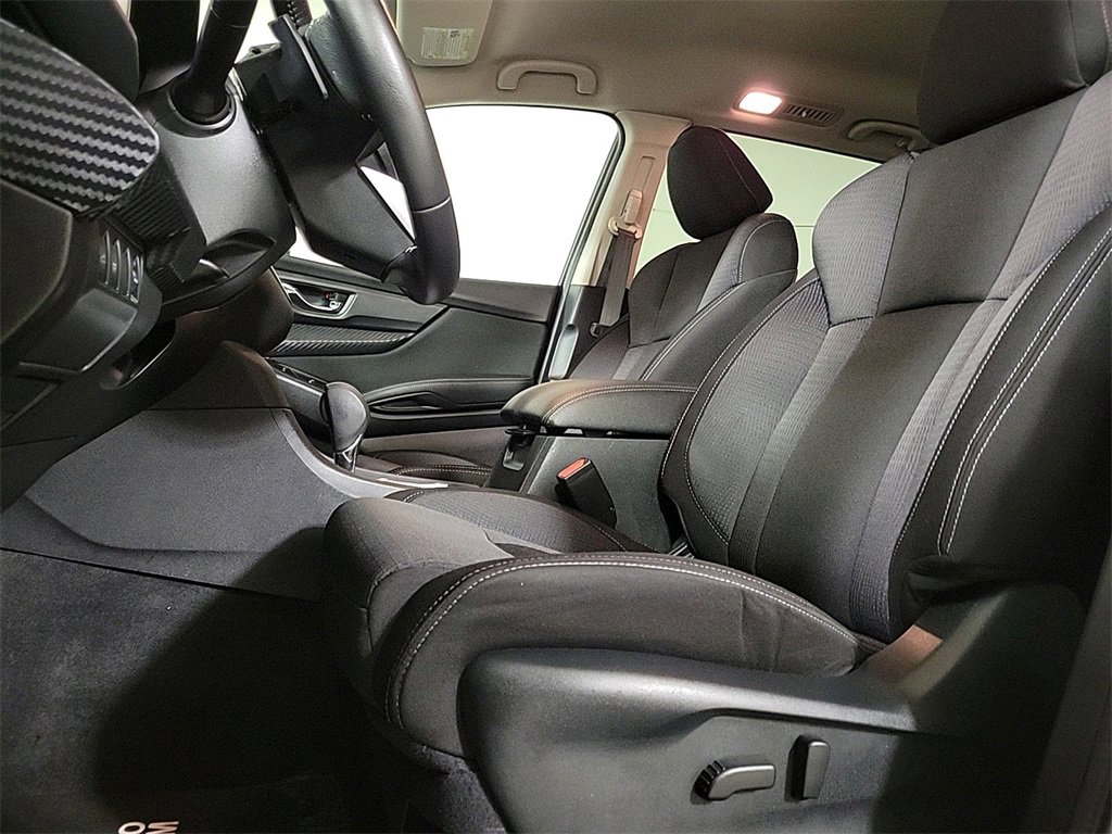 Used 2024 Subaru Ascent Premium w/ Convenience Package image 10