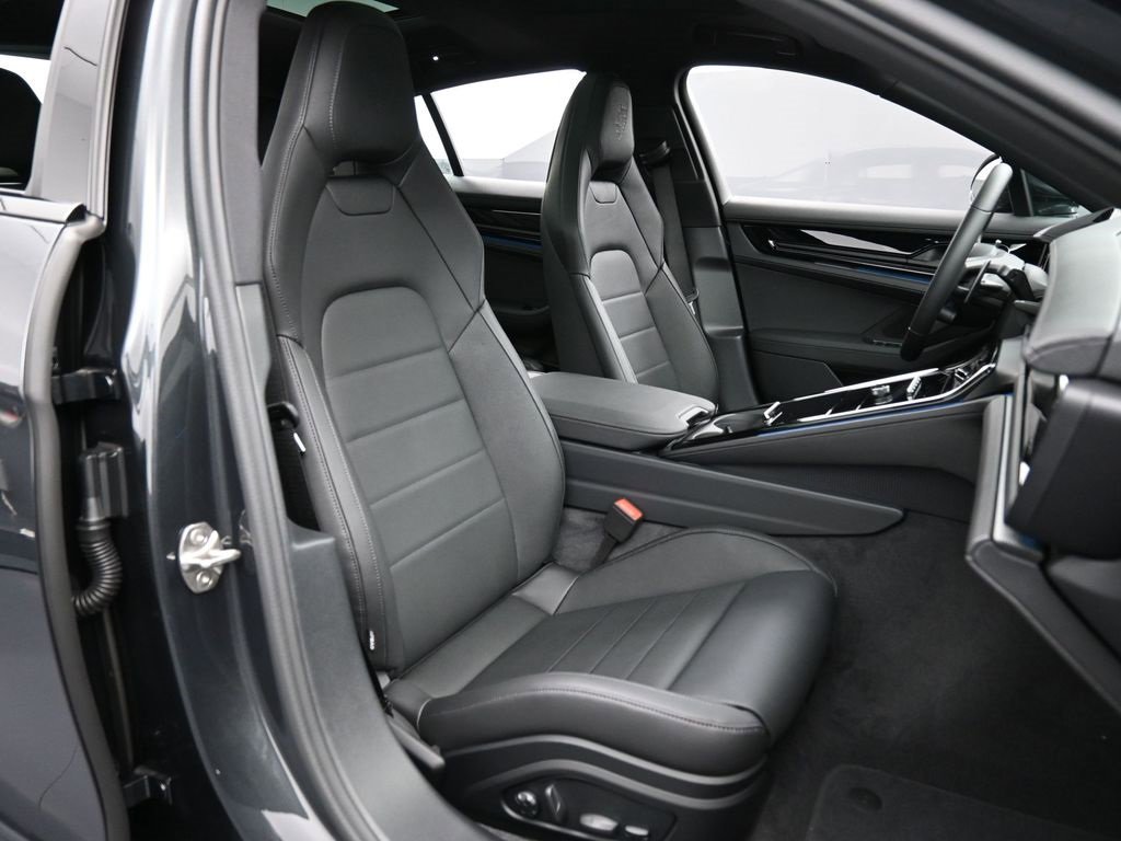 New 2026 Porsche Panamera 4 image 30