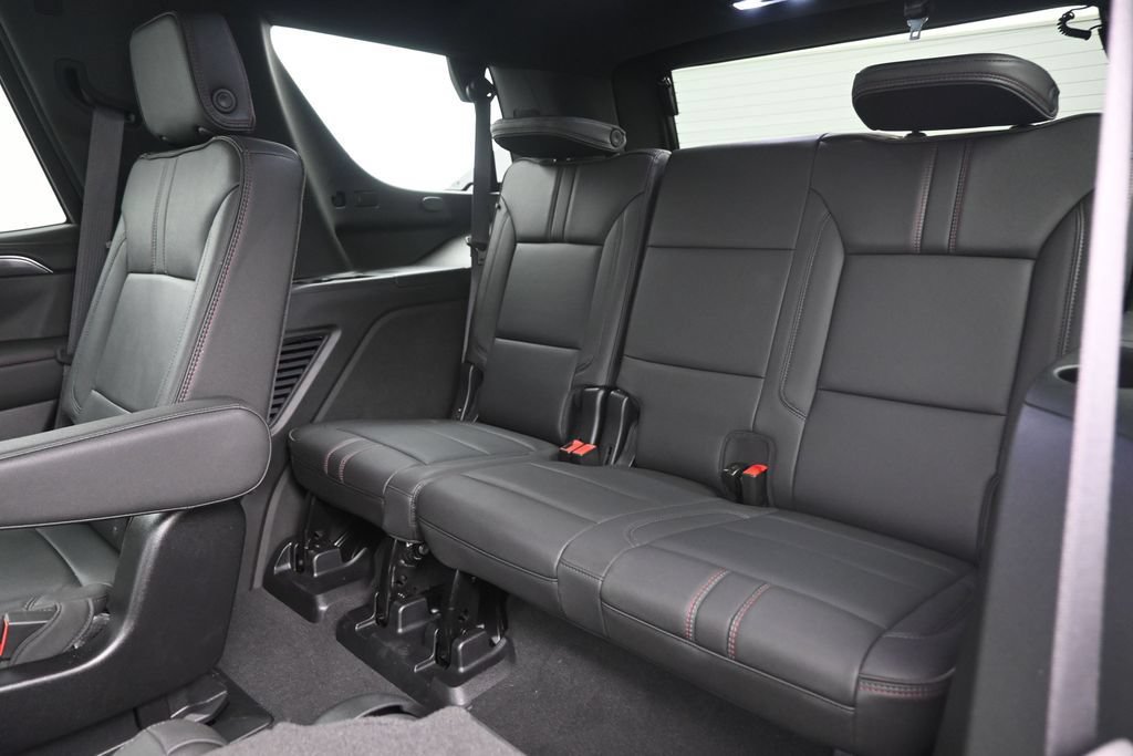 Used 2024 Chevrolet Tahoe RST w/ Luxury Package RWD image 15