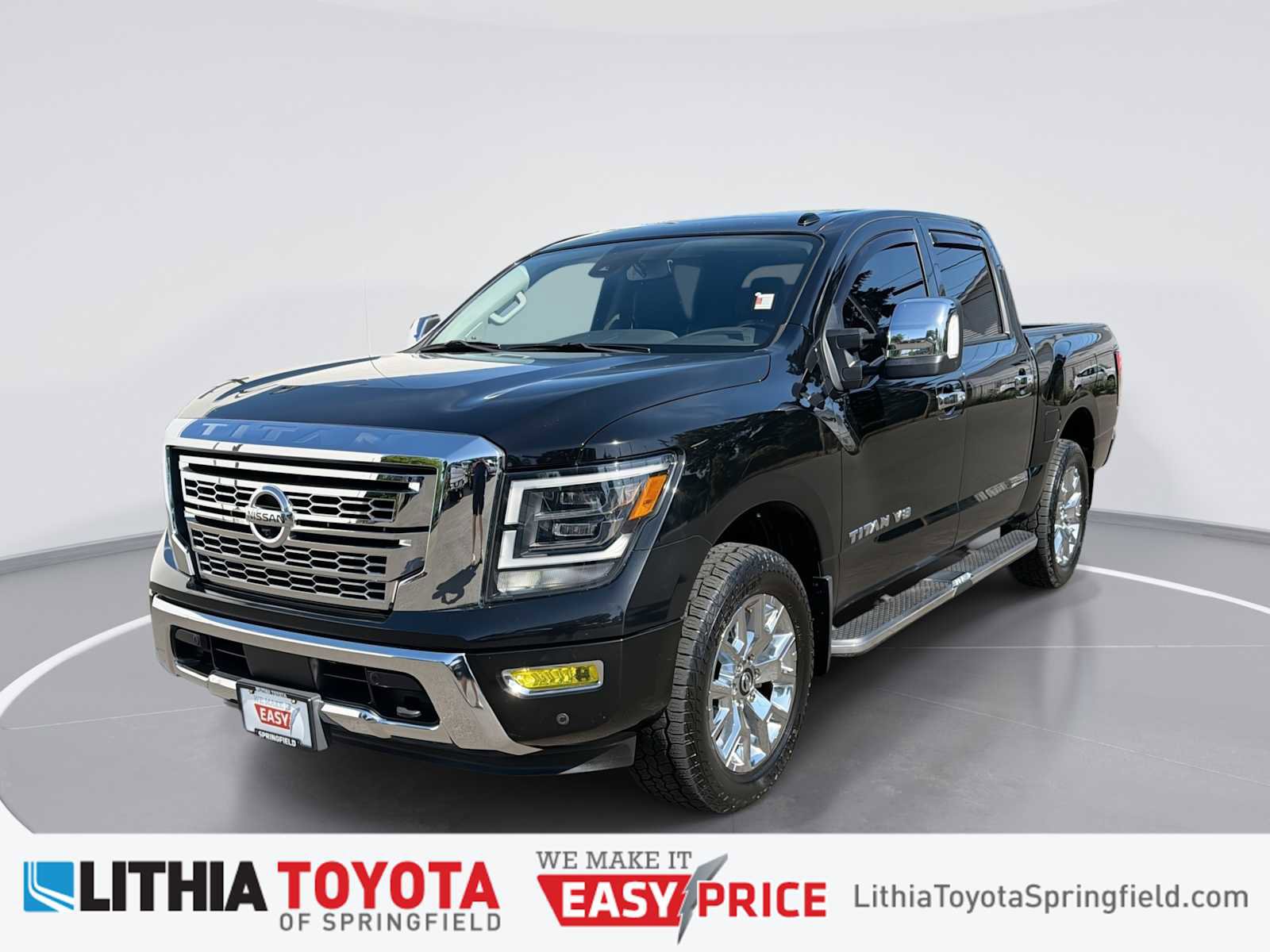 Used 2020 Nissan Titan SL w/ Moonroof Package AWD/4WD image 1