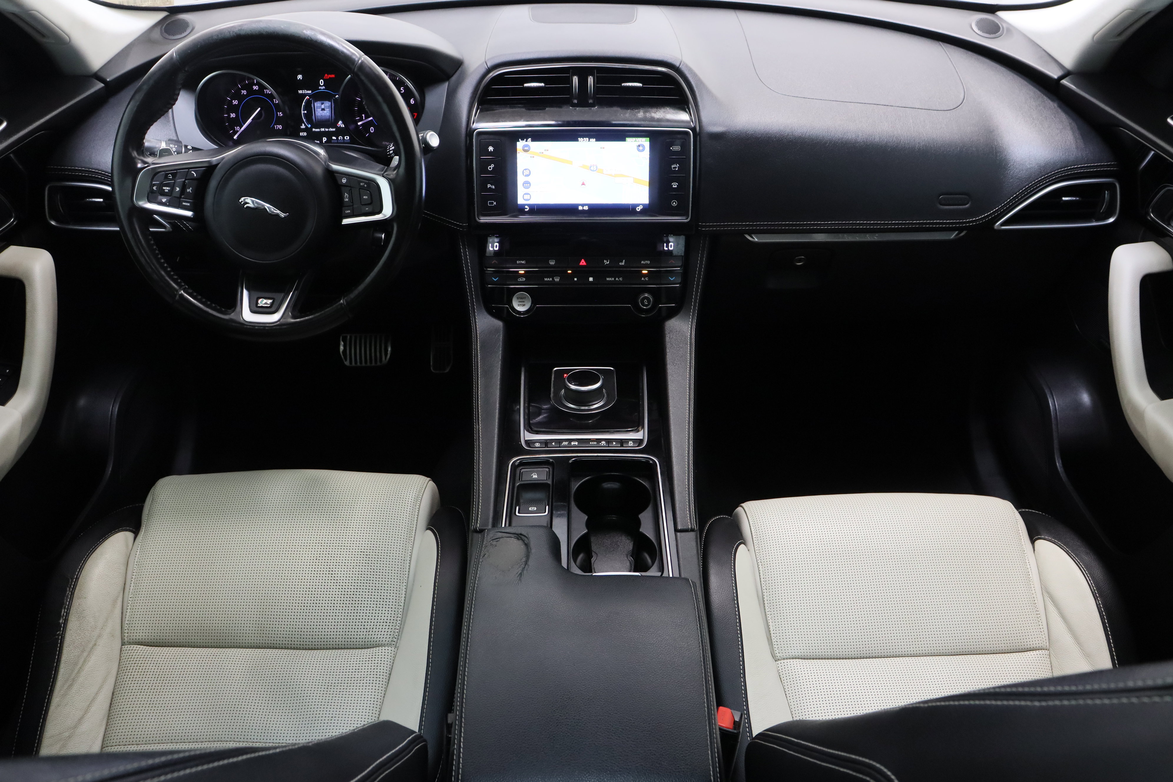 Used 2018 Jaguar F-PACE R-Sport AWD/4WD image 31