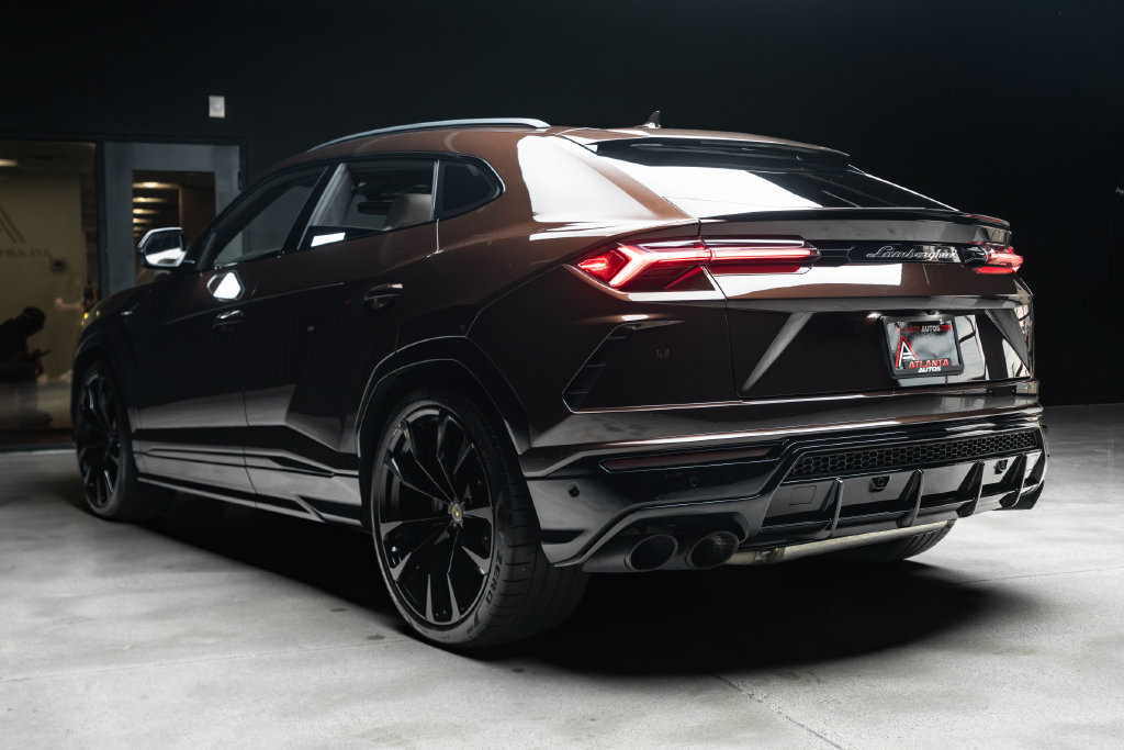 Used 2022 Lamborghini Urus AWD/4WD image 15