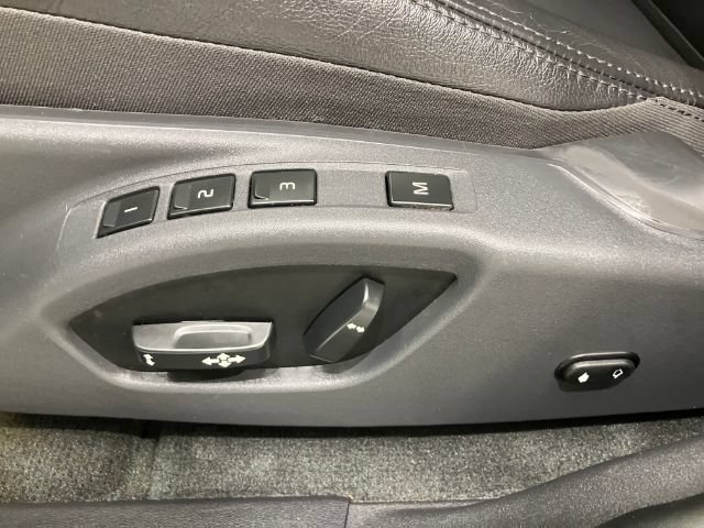Used 2017 Volvo XC60 T6 Inscription w/ Protection Package AWD/4WD image 46