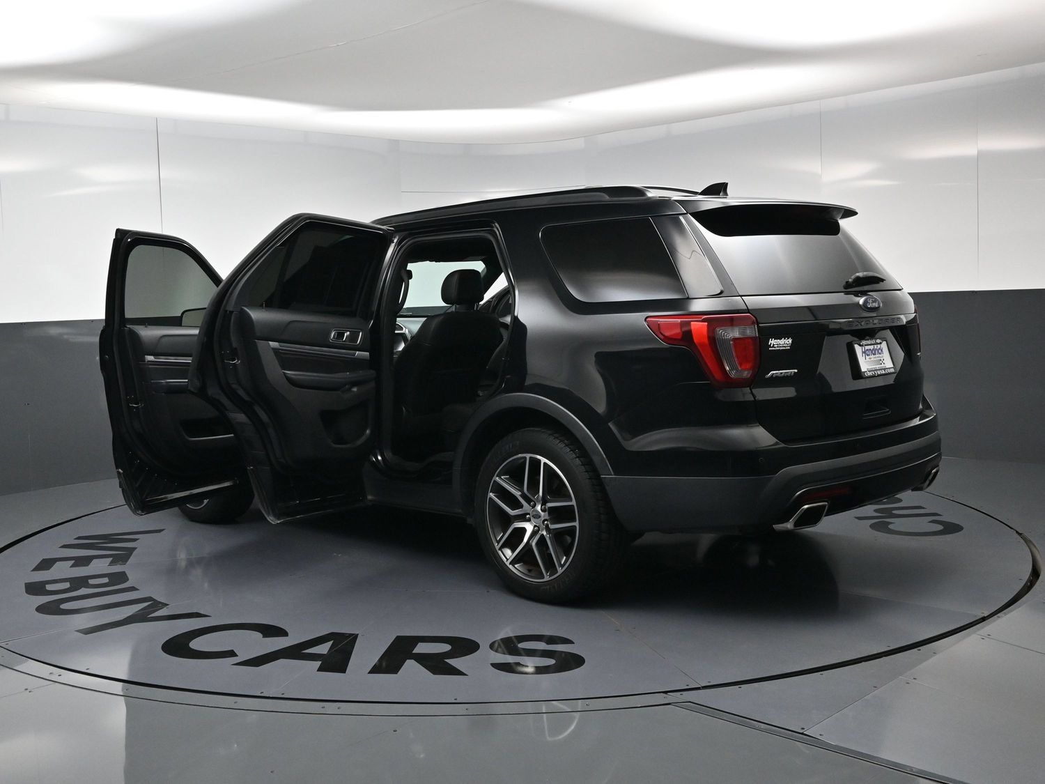 Used 2017 Ford Explorer Sport w/ Equipment Group 401A AWD/4WD image 22