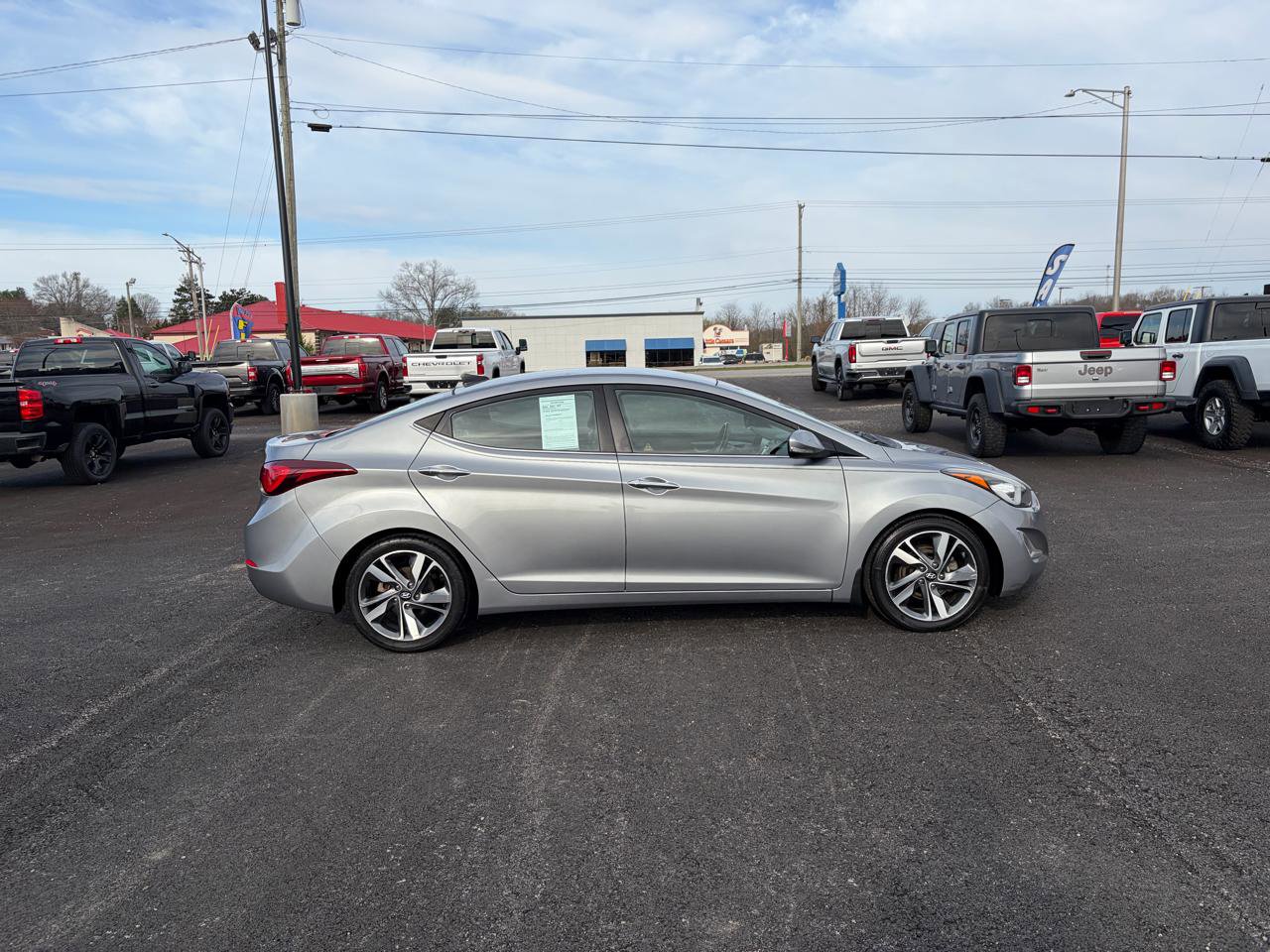 Used 2015 Hyundai Elantra Limited FWD image 2