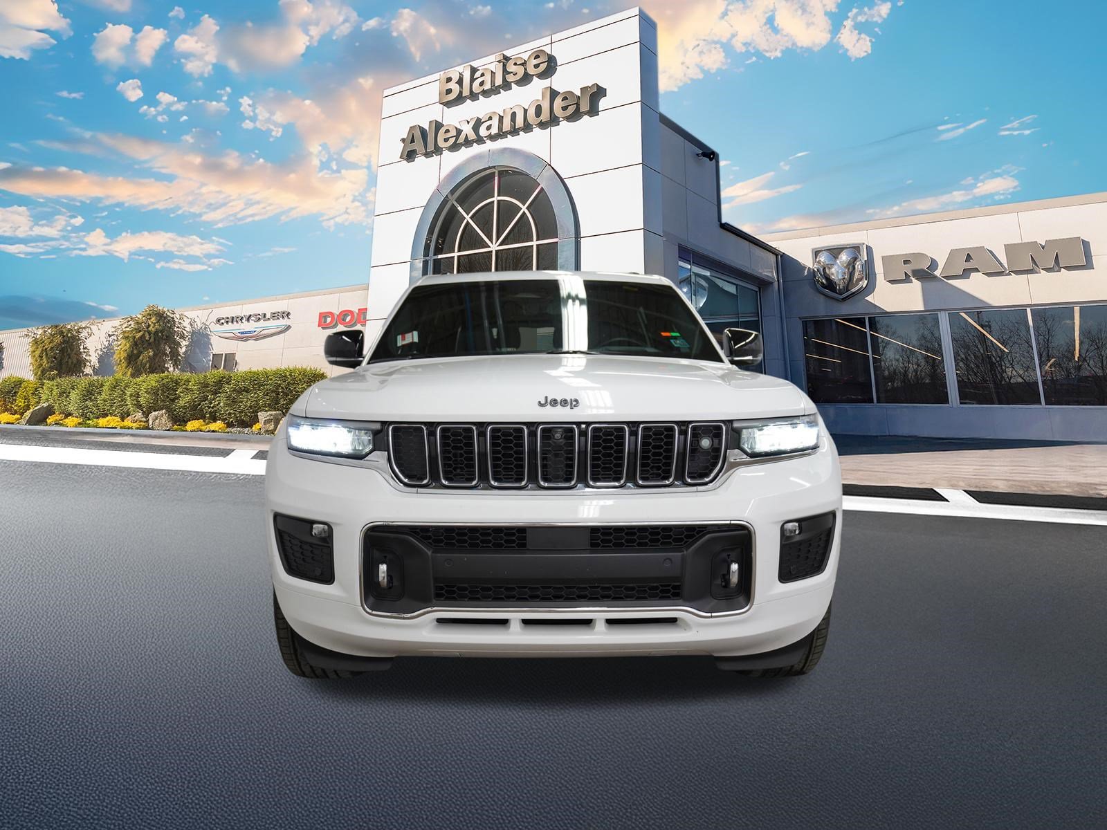 Used 2021 Jeep Grand Cherokee L Overland w/ Advanced Protech Group III image 14