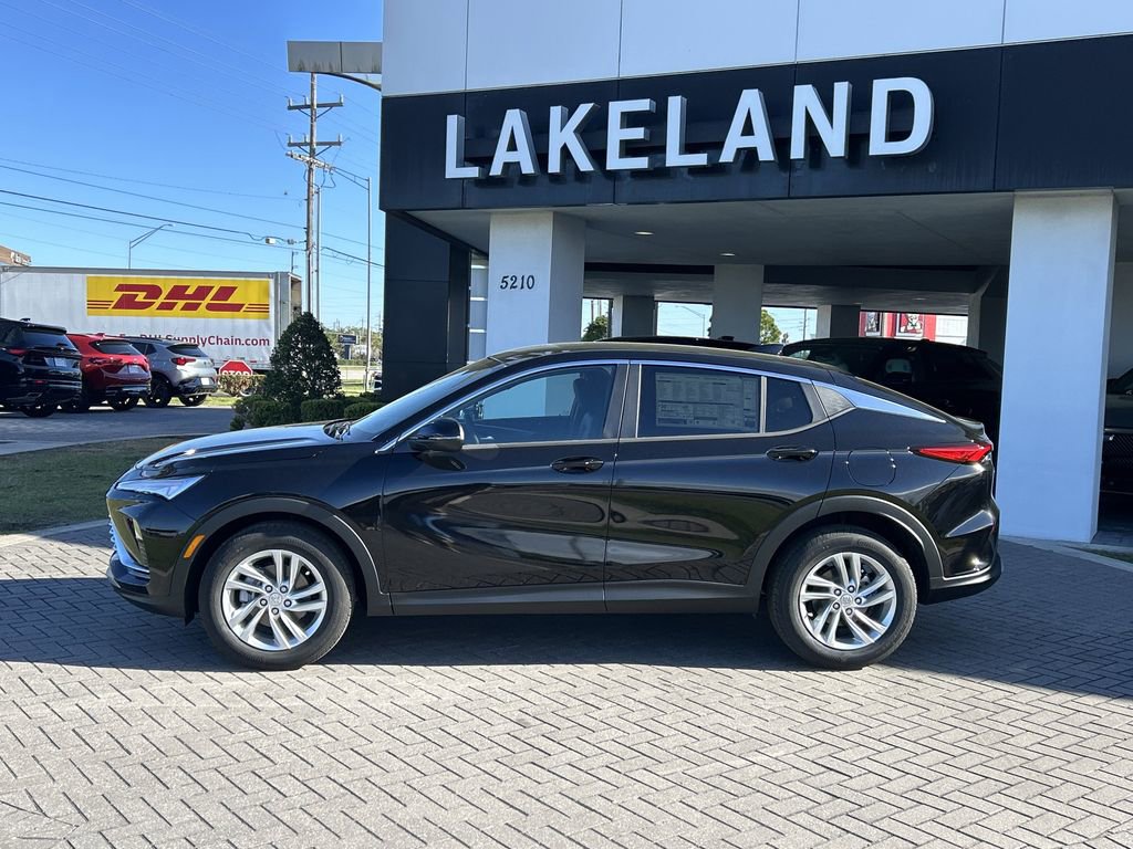 New 2026 Buick Envista Preferred image 2