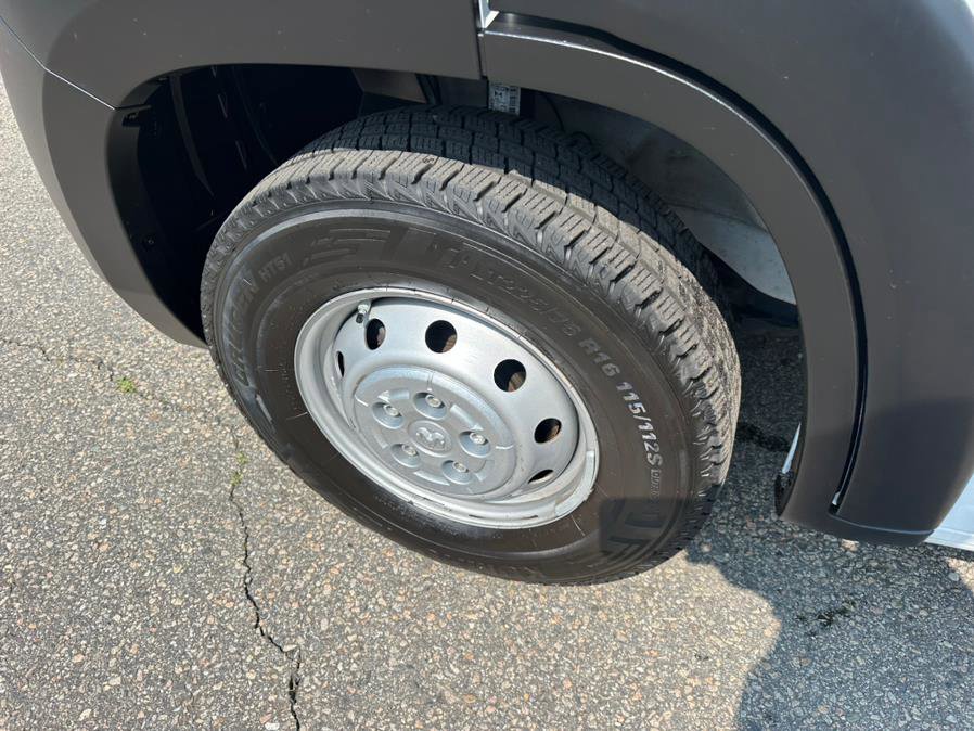Used 2023 RAM ProMaster 2500 image 29