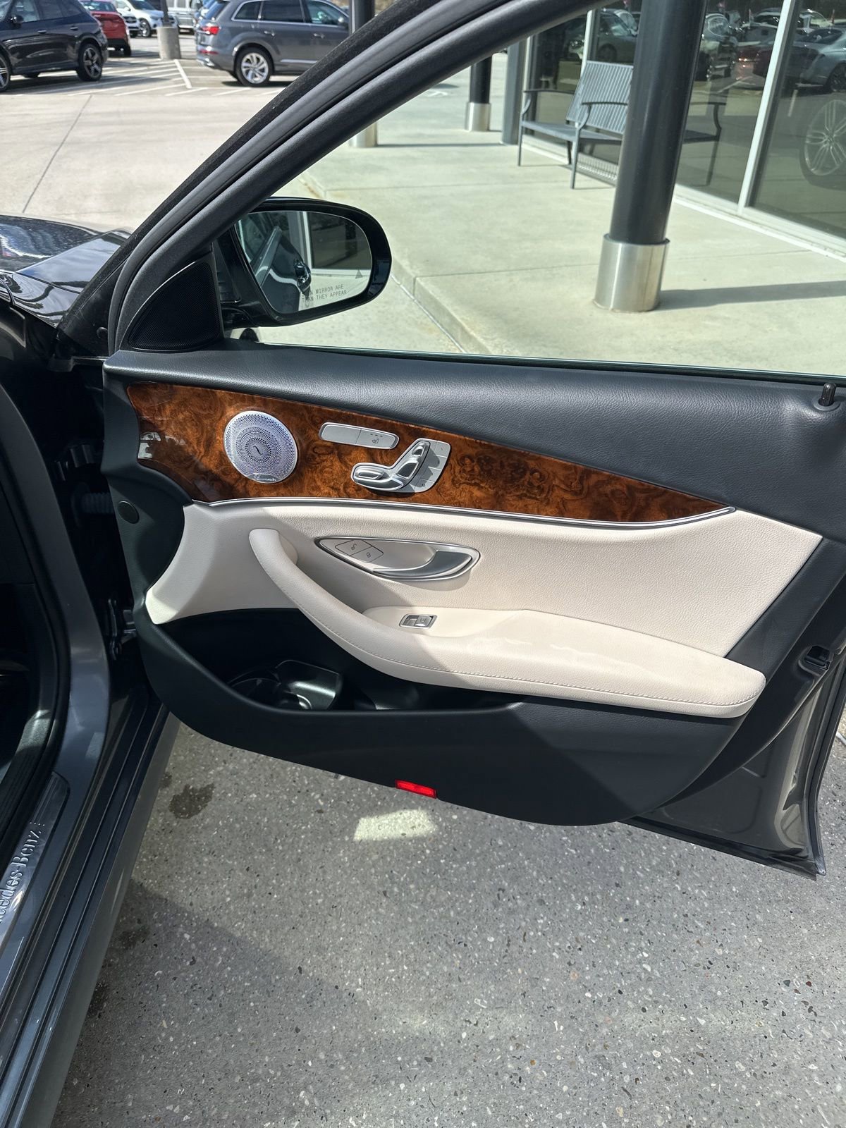 Used 2020 Mercedes-Benz E 350 Sedan image 6