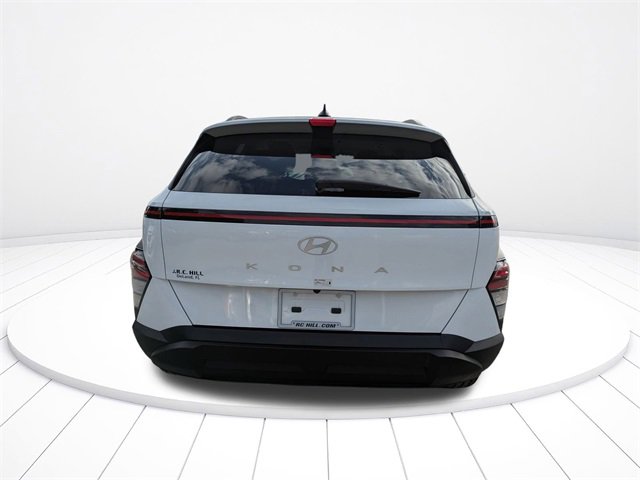 Used 2024 Hyundai Kona SEL image 5
