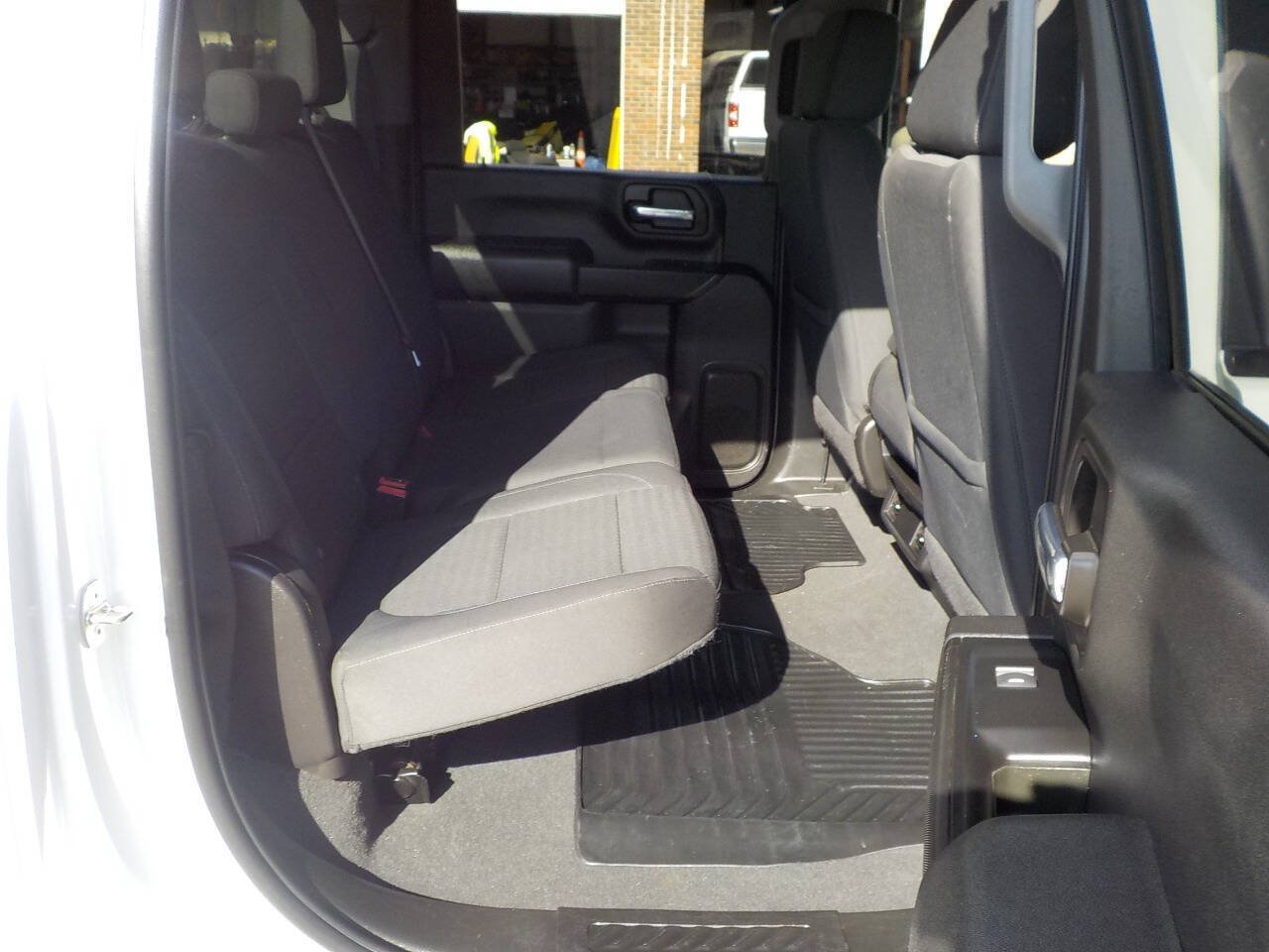 Used 2022 Chevrolet Silverado 2500 LT AWD/4WD image 26