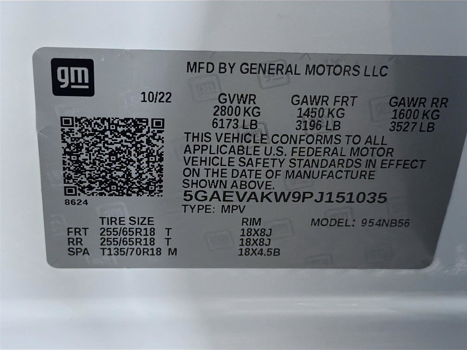 Used 2023 Buick Enclave Essence w/ Trailering Package, 5000 lbs. image 32