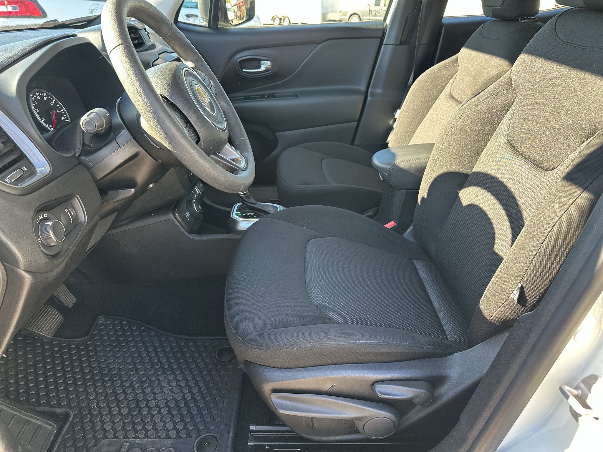 Used 2022 Jeep Renegade Sport AWD/4WD image 14