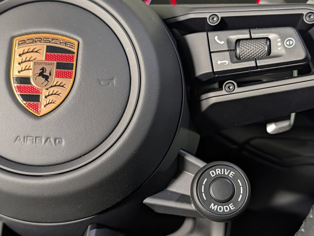New 2026 Porsche Cayenne GTS AWD/4WD image 40