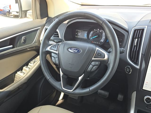 Used 2024 Ford Edge SEL w/ Convenience Package image 36
