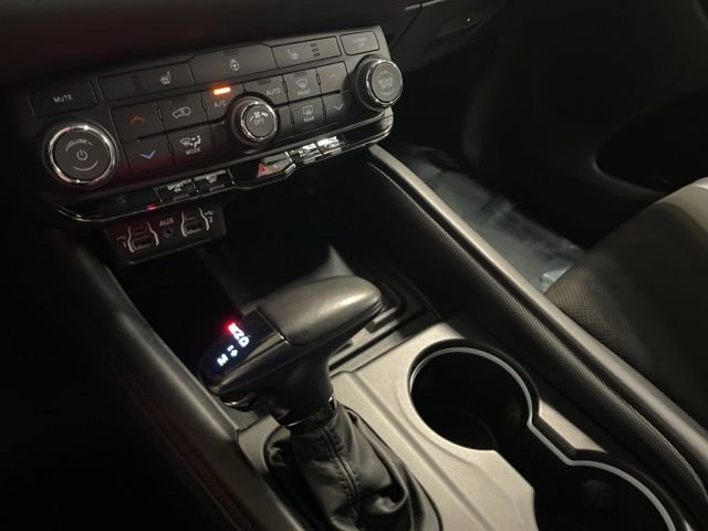 Used 2022 Dodge Durango R/T w/ Blacktop Package image 31