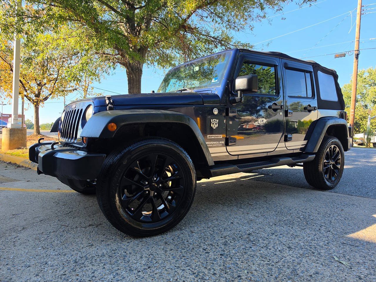 Used 2013 Jeep Wrangler Unlimited Sport AWD/4WD image 41